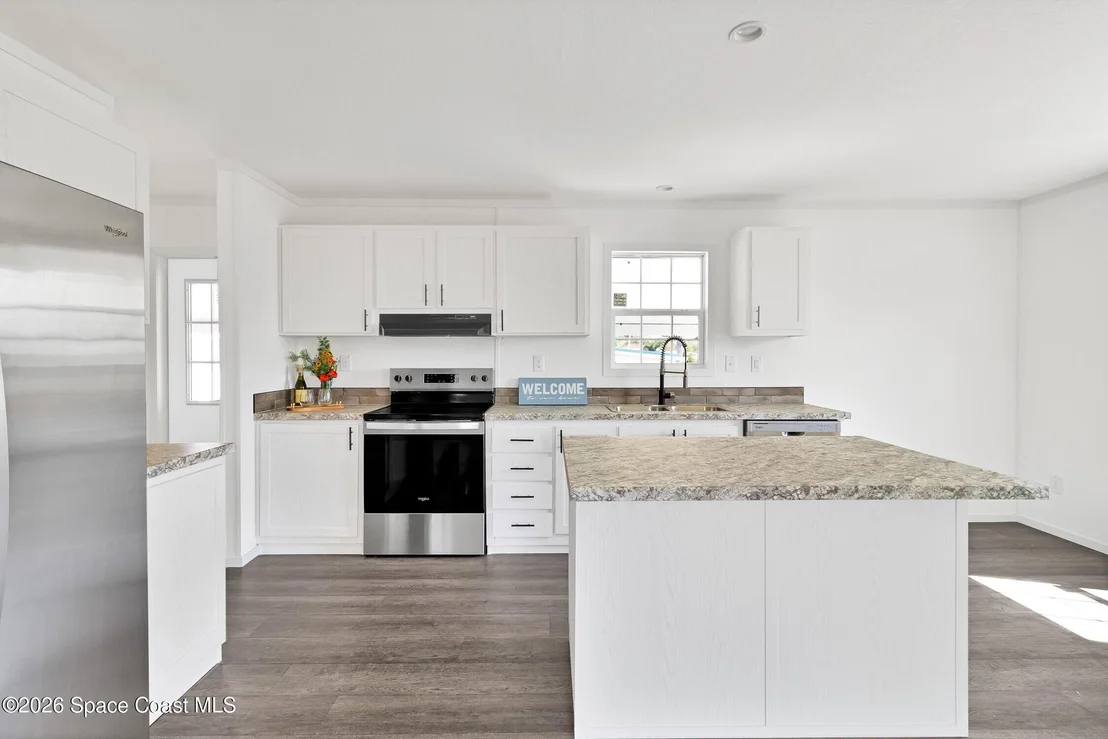 Photo of 6180 98th Lane