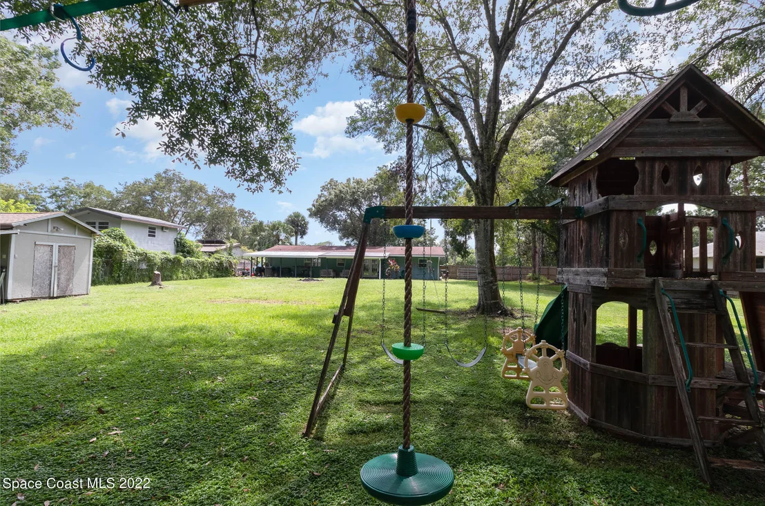 Photo of 1838 Pinewood Road