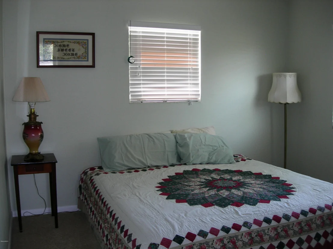 Photo of 2839 Pineapple Avenue