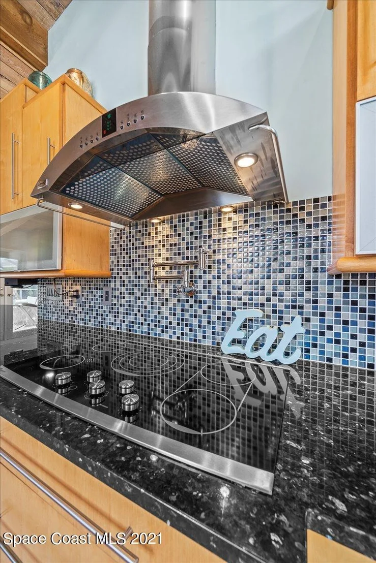 Photo of 545 Solitaire Palm Drive