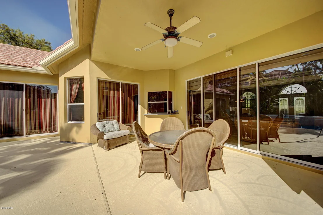 Photo of 2258 Mockingbird Lane