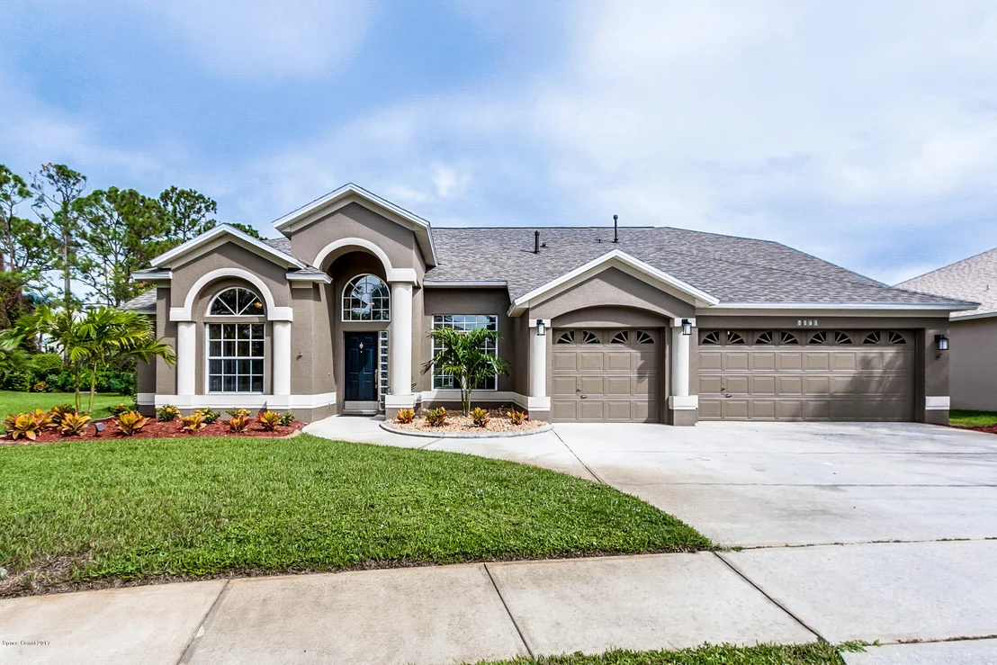 Photo of 4870 Verona Circle
