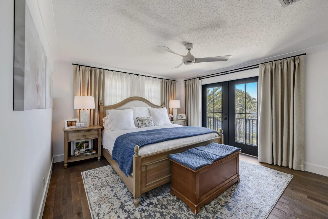 Photo of 451 River View Lane