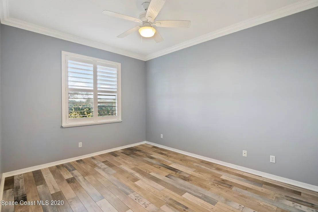 Photo of 1937 Golf Vista Boulevard