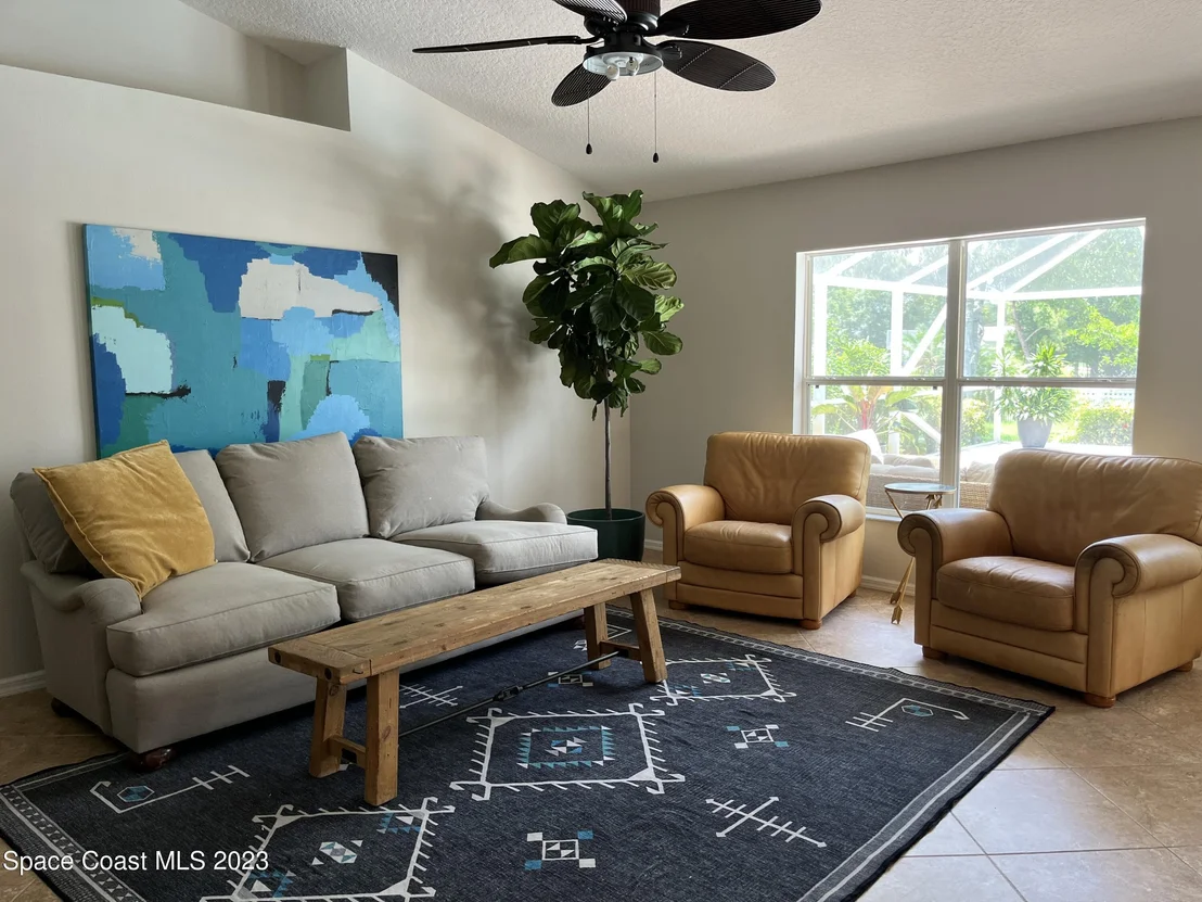 Photo of 997 Gulfstream Avenue