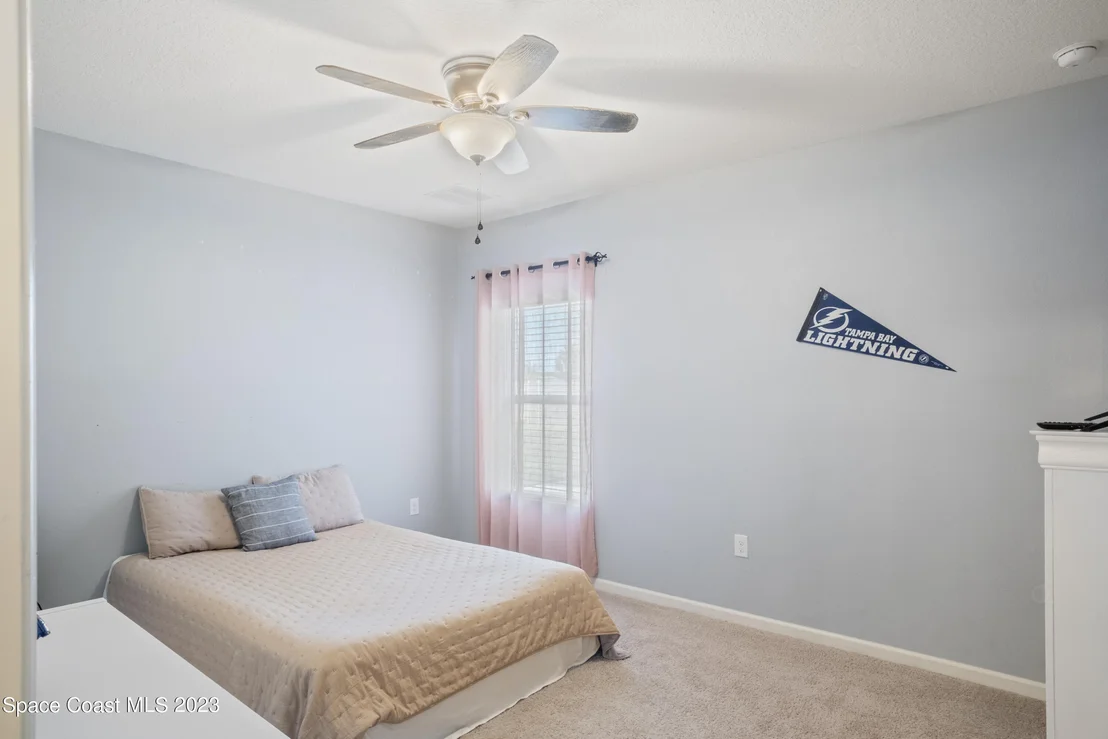 Photo of 4148 Alligator Flag Circle
