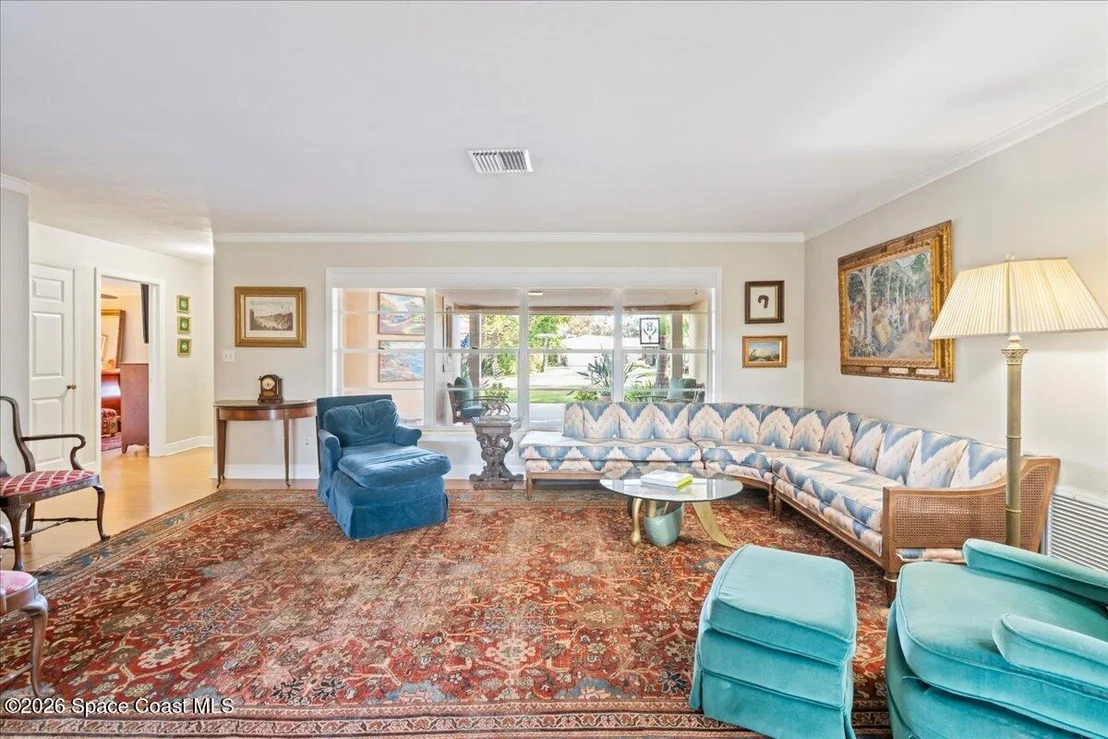 Photo of 333 Cocoa Avenue