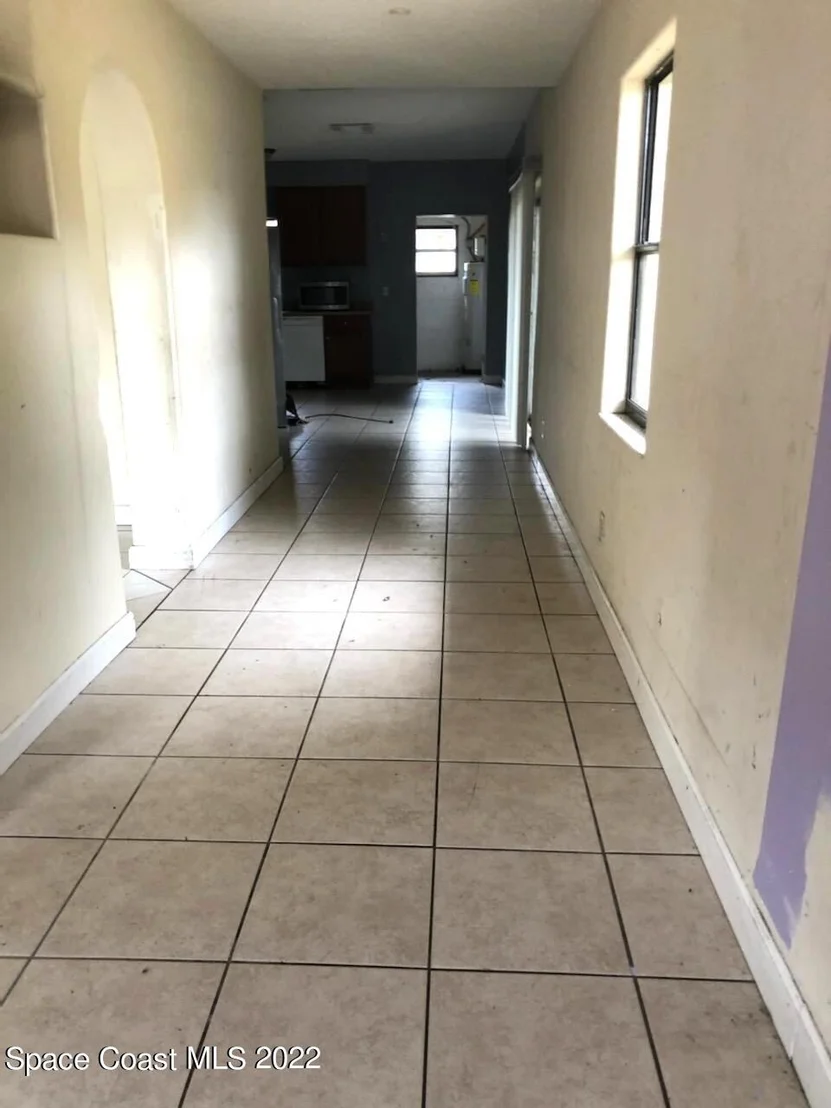 Photo of 2932 Lawrence Drive
