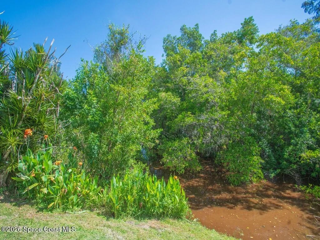 Photo of 330 W Forest Trail