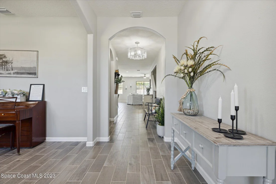 Photo of 1305 Fuji Drive