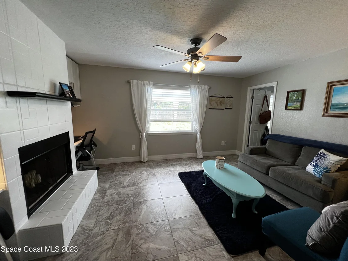 Photo of 5420 Holden Road