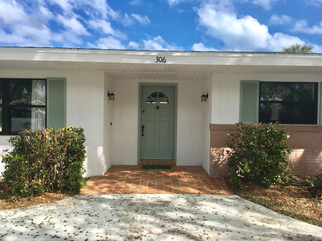 Photo of 306 9th