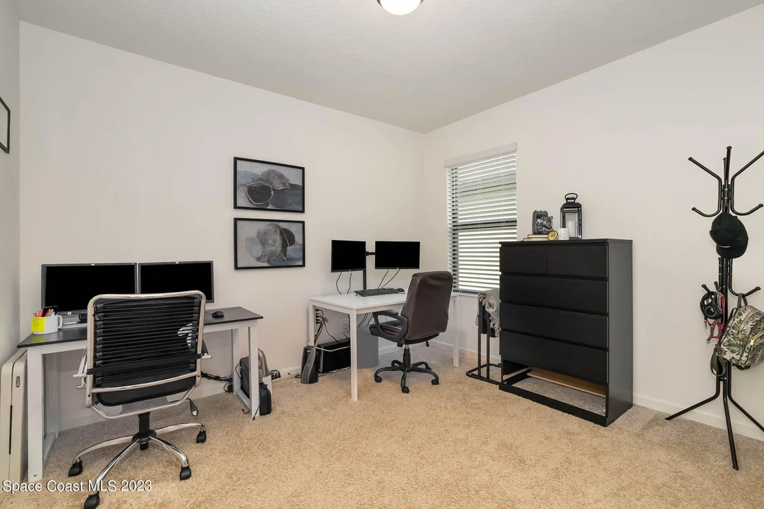 Photo of 3412 Indian River Parkway