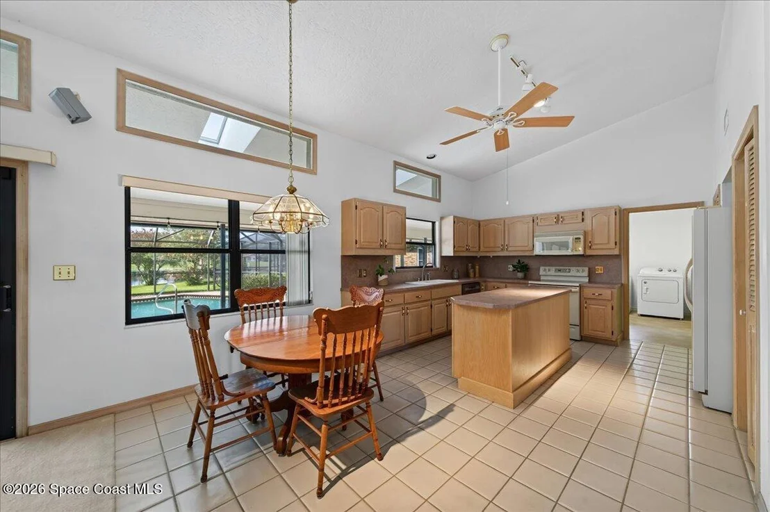 Photo of 1347 Silver Lake Drive