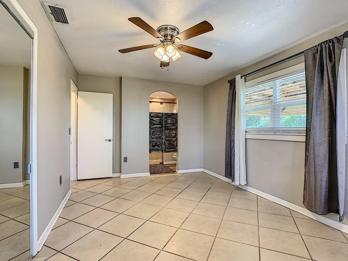 Photo of 725 Mallard Road