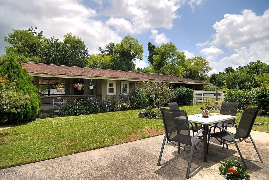 Photo of 4107 Pinewood Road
