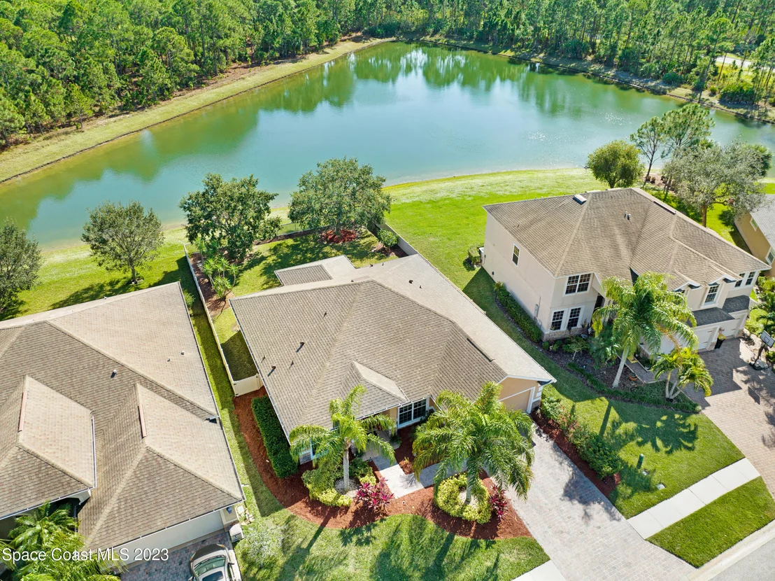 Photo of 306 Abernathy Circle SE