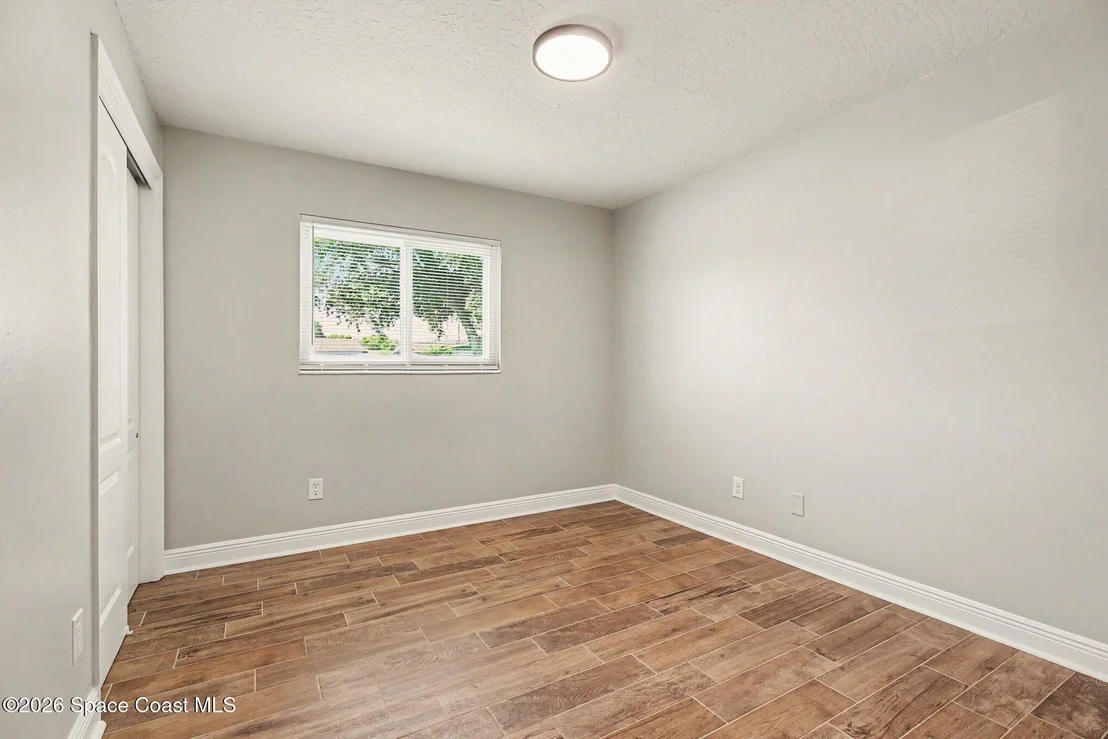 Photo of 990 Demaret Drive
