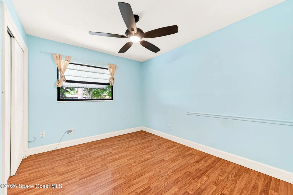 Photo of 2737 Cherbourg Road