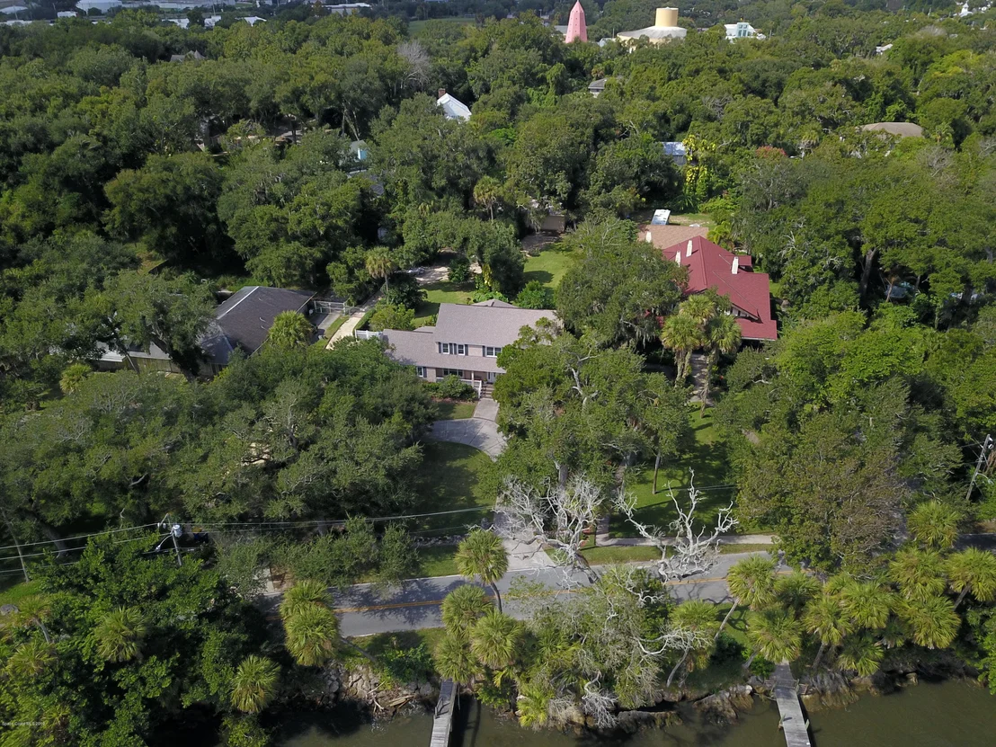 Photo of 1209 Rockledge Drive