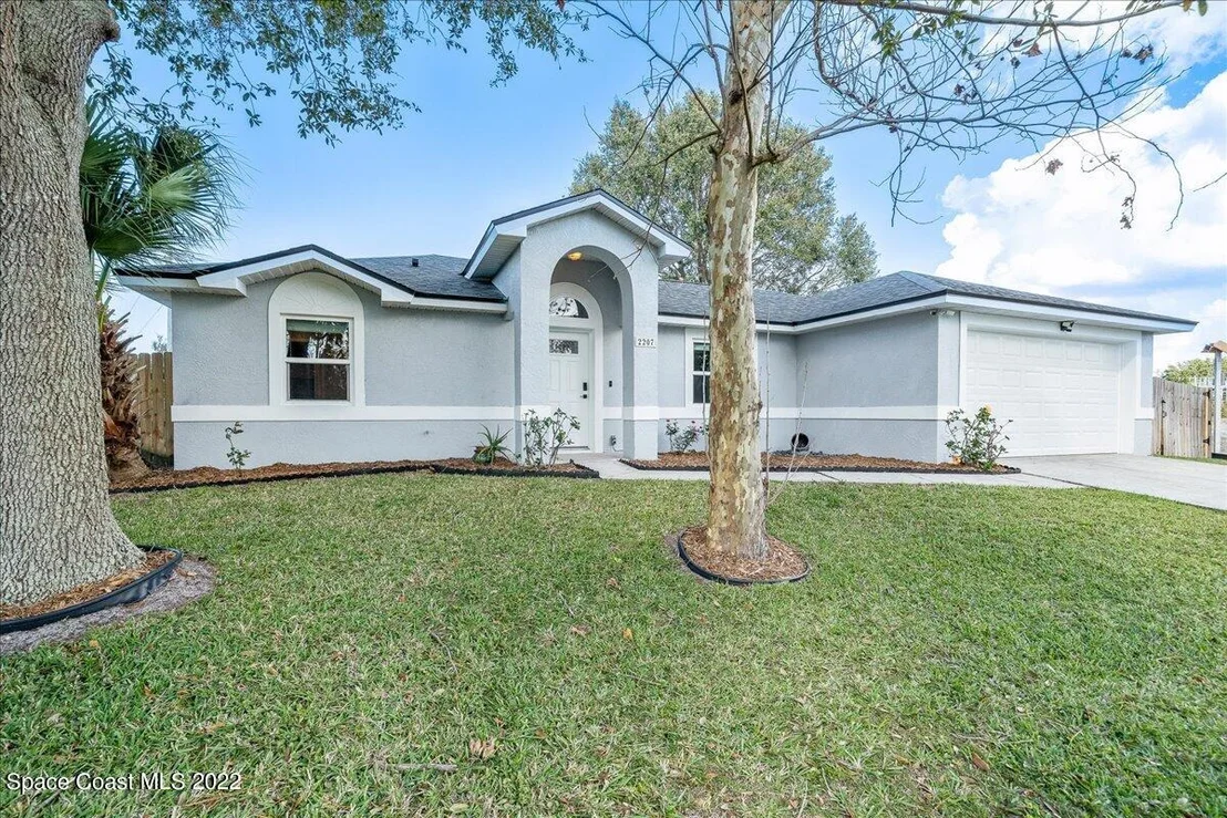 Photo of 2207 Cogan Drive