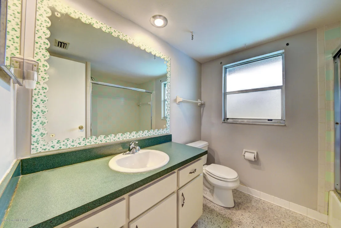 Photo of 909 Jefferson Road