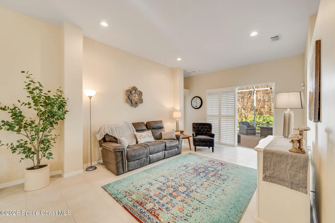 Photo of 1325 Shoreline Circle