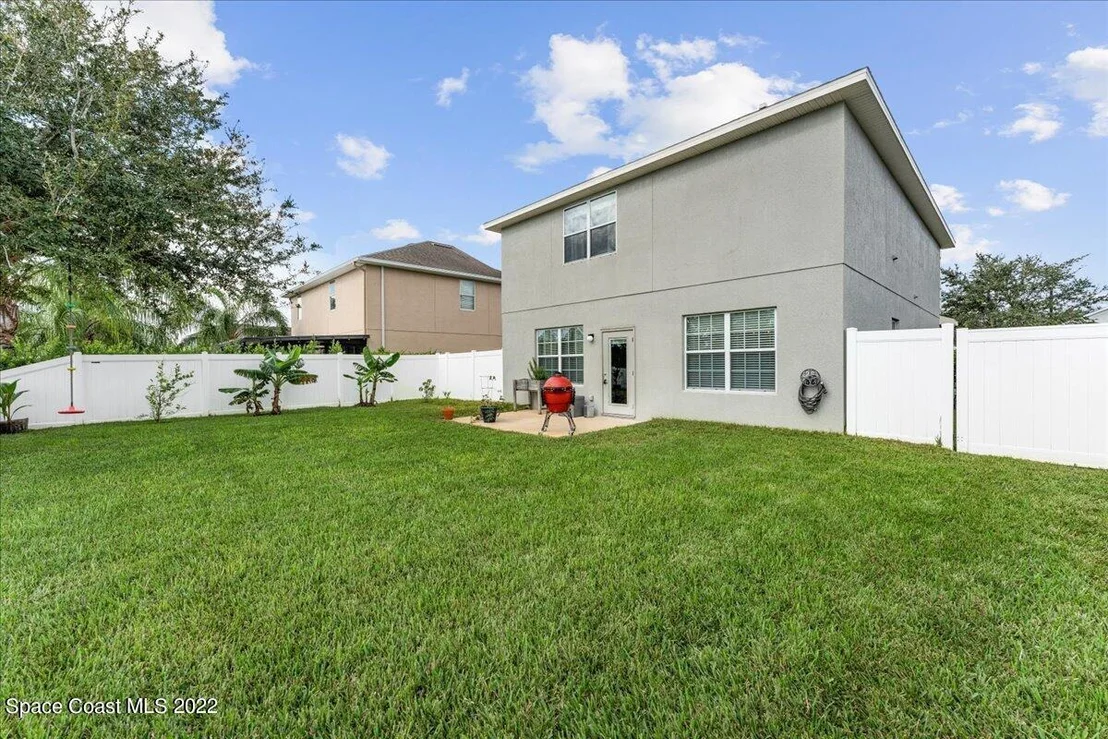 Photo of 1557 Alaqua Way