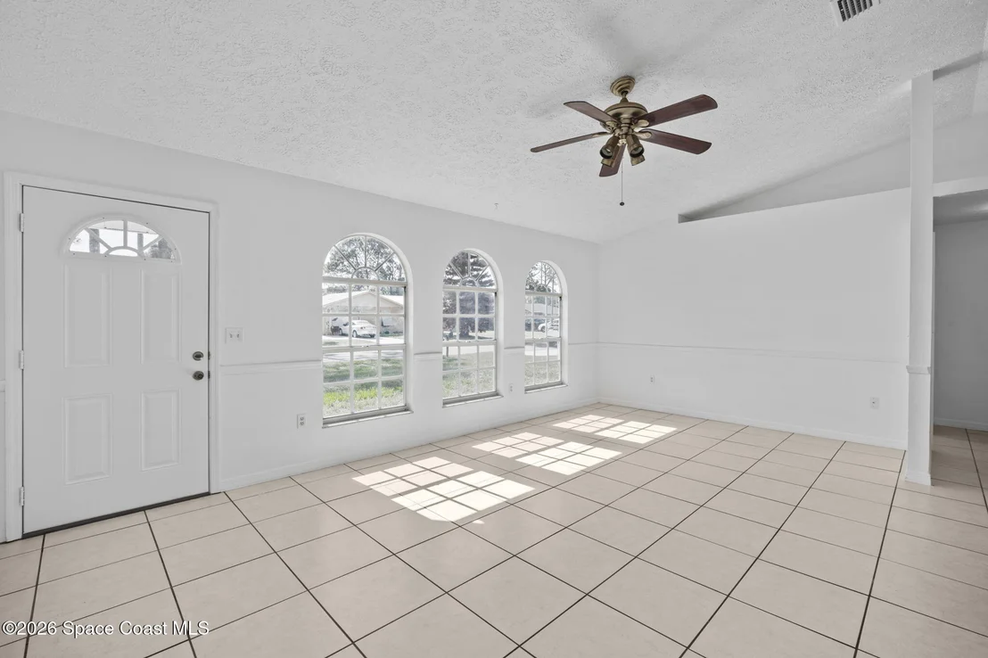Photo of 6614 Haven Avenue