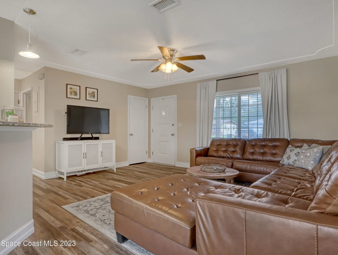 Photo of 3190 Argyle Road