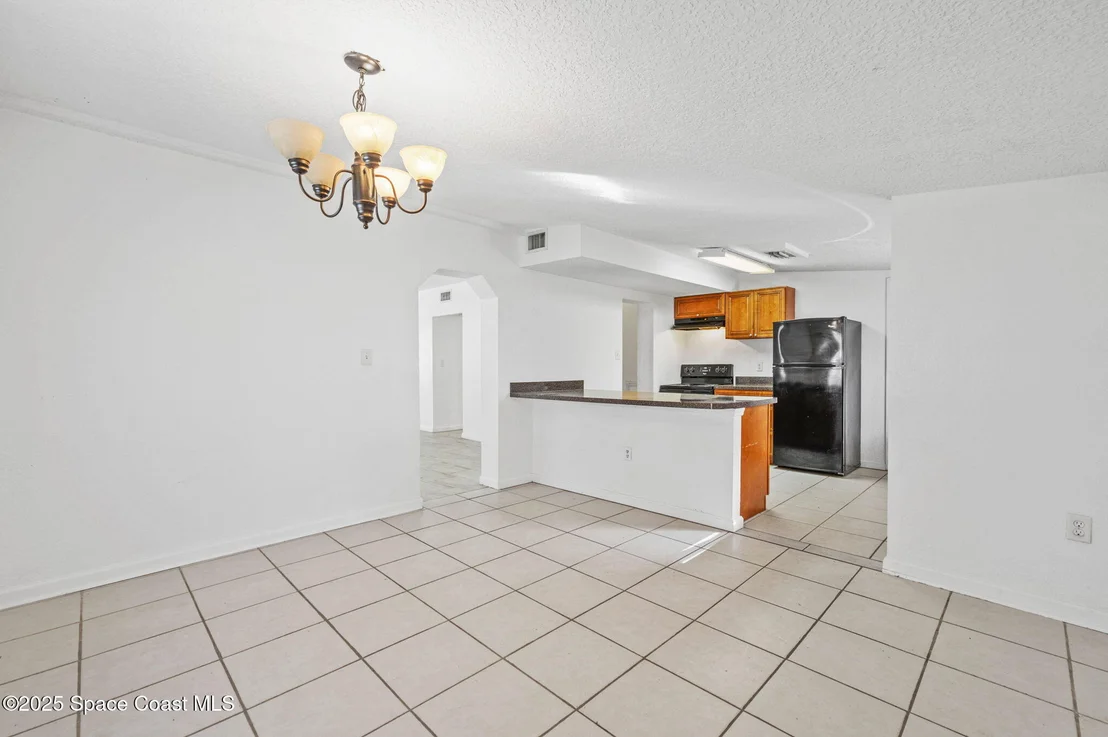 Photo of 907 Espanola Way