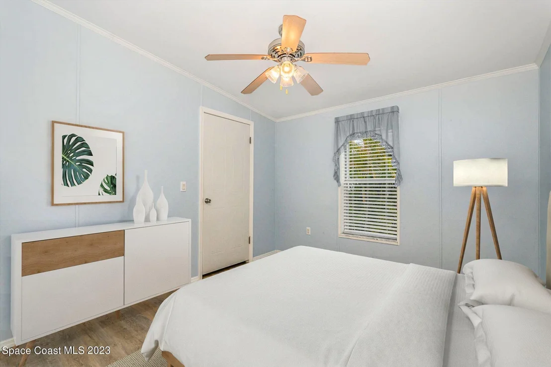 Photo of 1081 Barefoot Circle