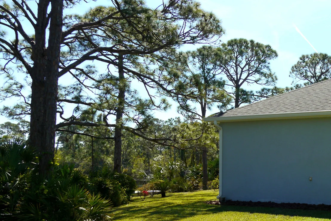Photo of 6605 Indian River Boulevard