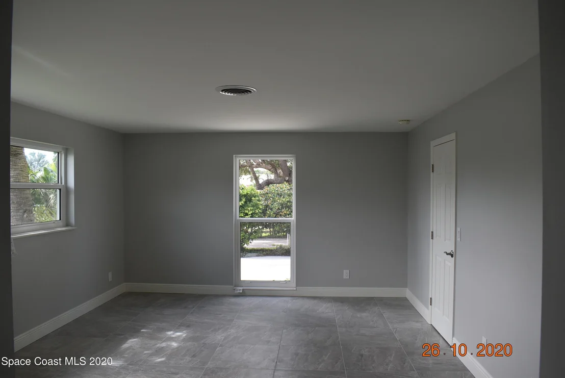 Photo of 876 Norfolk Pine Lane