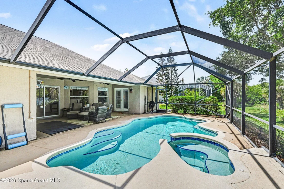 Photo of 3875 Waterford Drive