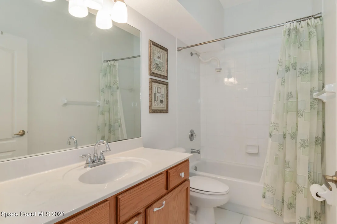 Photo of 332 Seafarer Circle