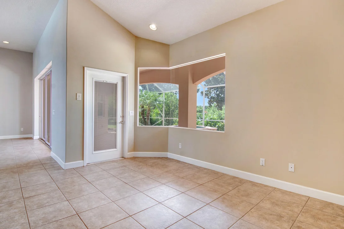 Photo of 1617 Auburn Lakes Drive