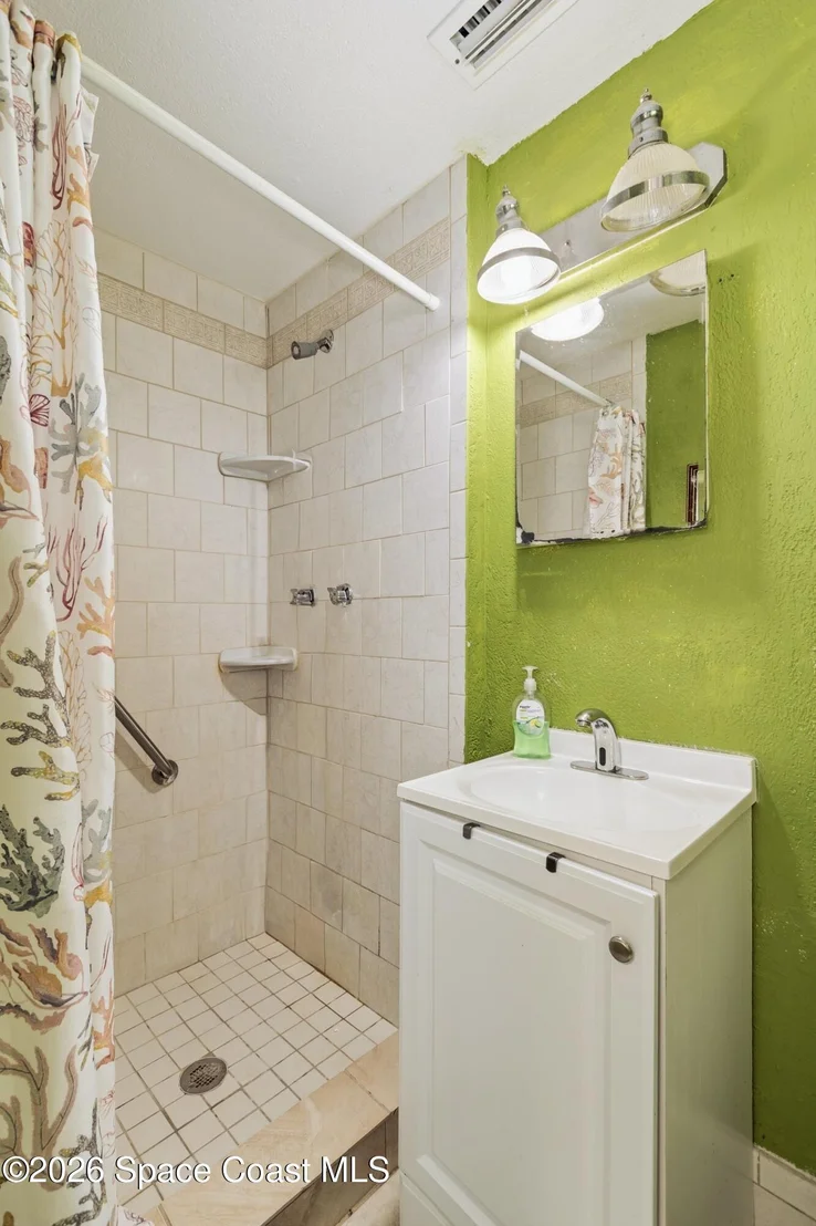 Photo of 1302 Sunwood Drive