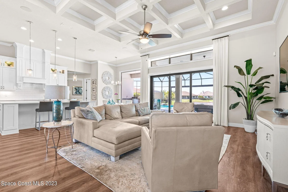 Photo of 2115 Calatrava Street