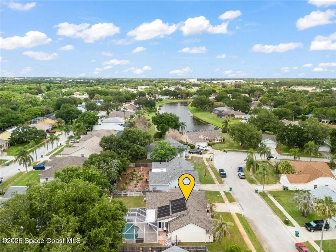 Photo of 3320 Lakeview Circle