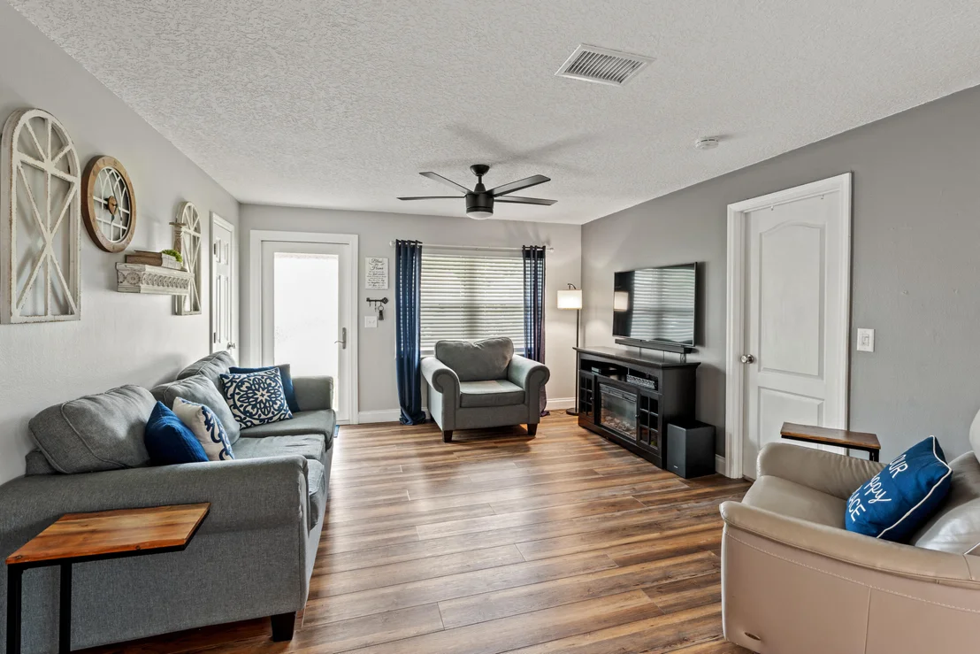 Photo of 2134 Circlewood Drive