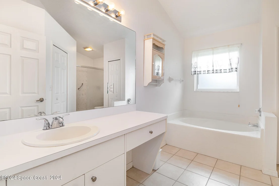 Photo of 2327 Hidden Pine Lane NE