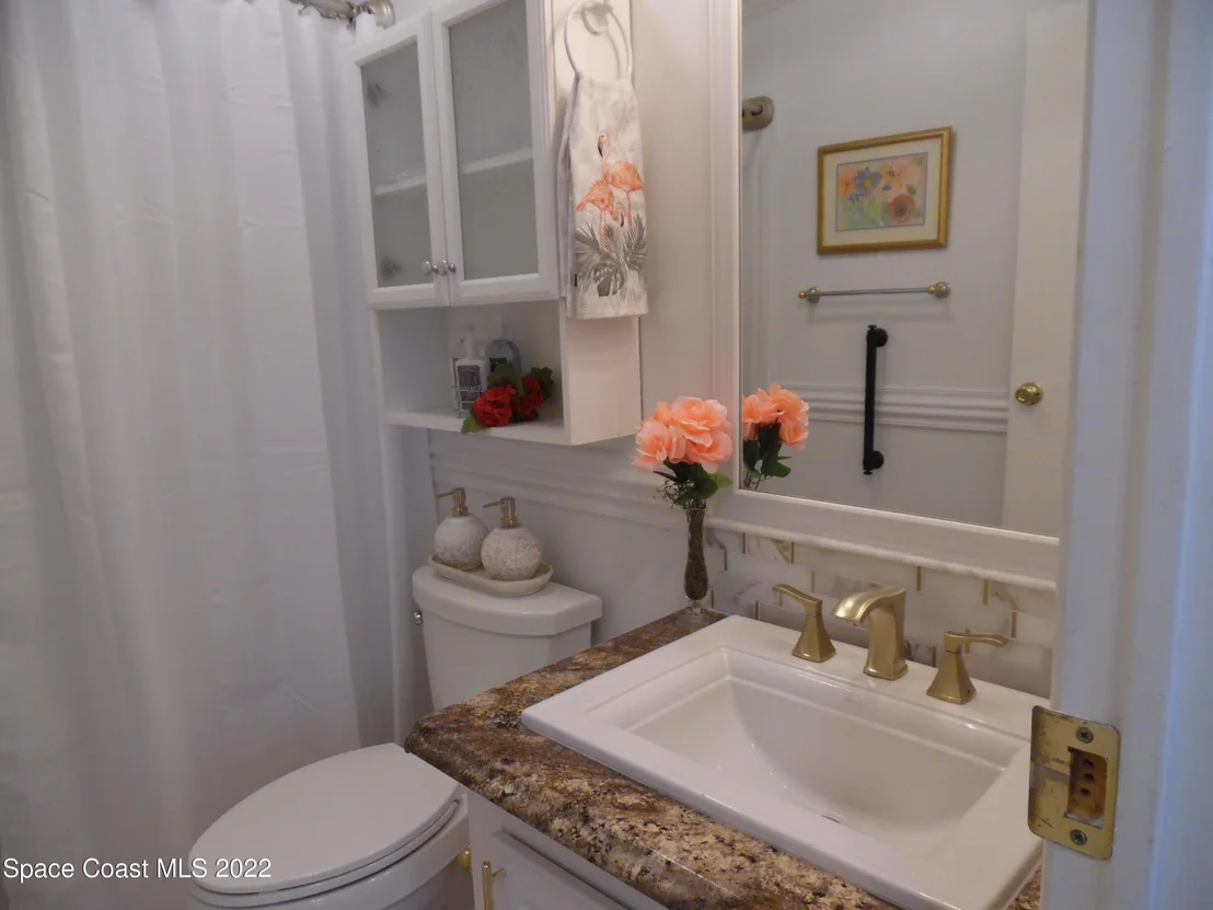 Photo of 7685 Chasta Road