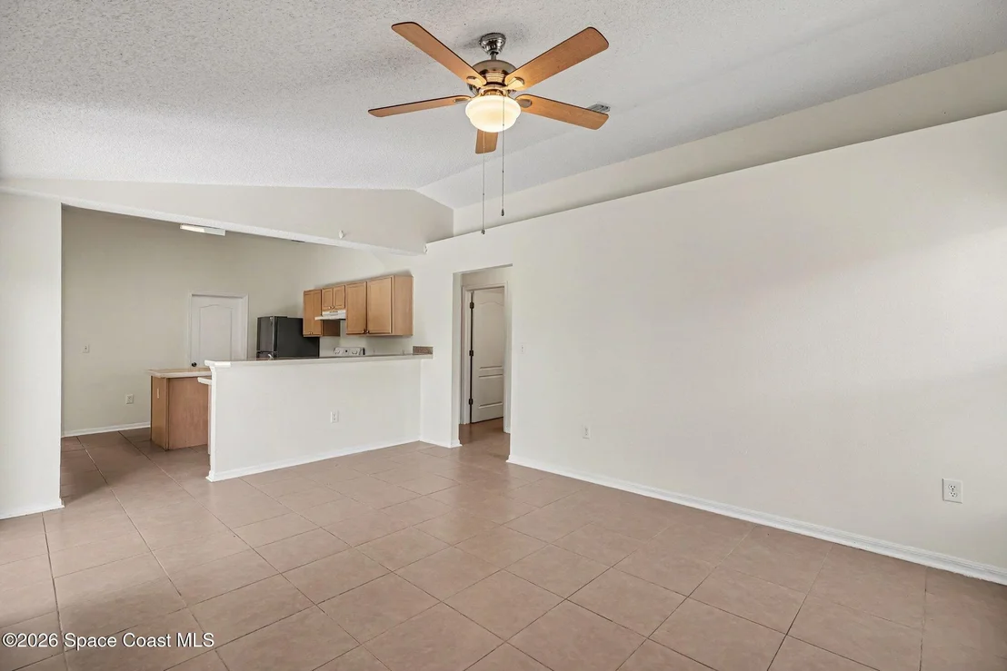 Photo of 660 Palm Drive