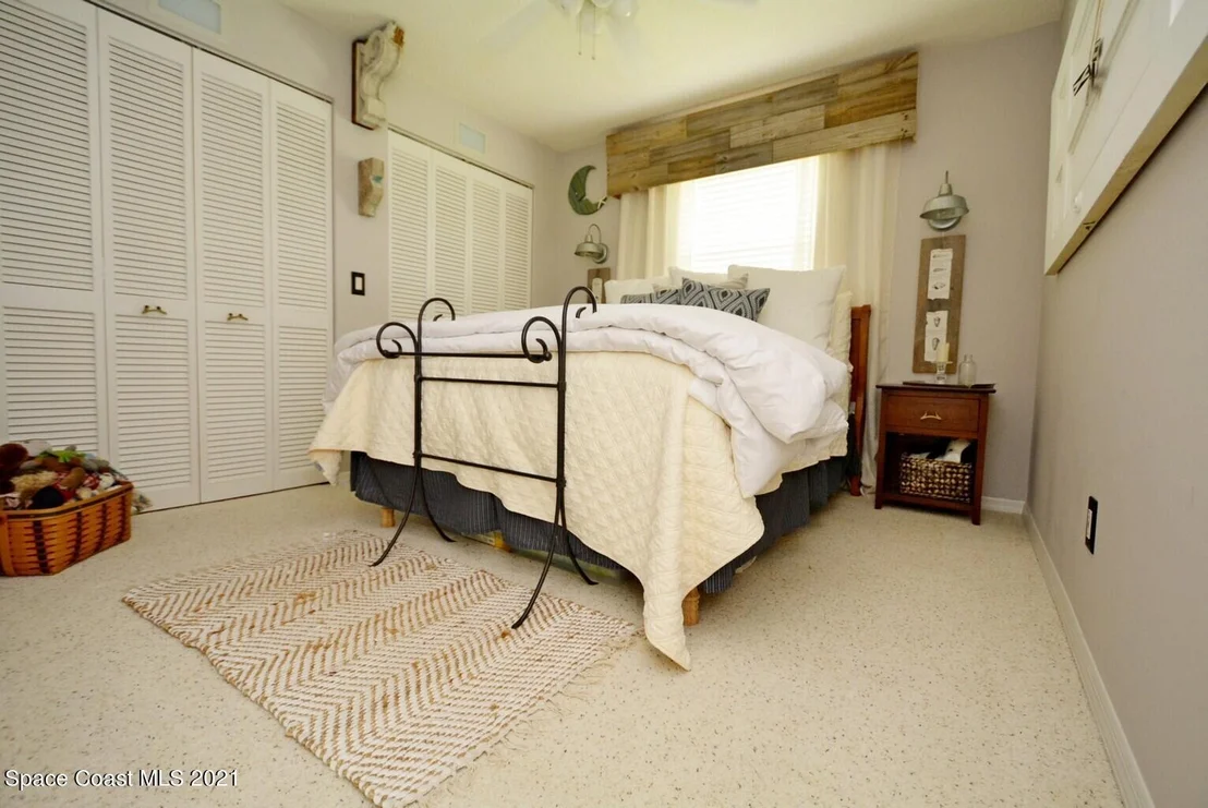 Photo of 1251 Silver Lake Drive