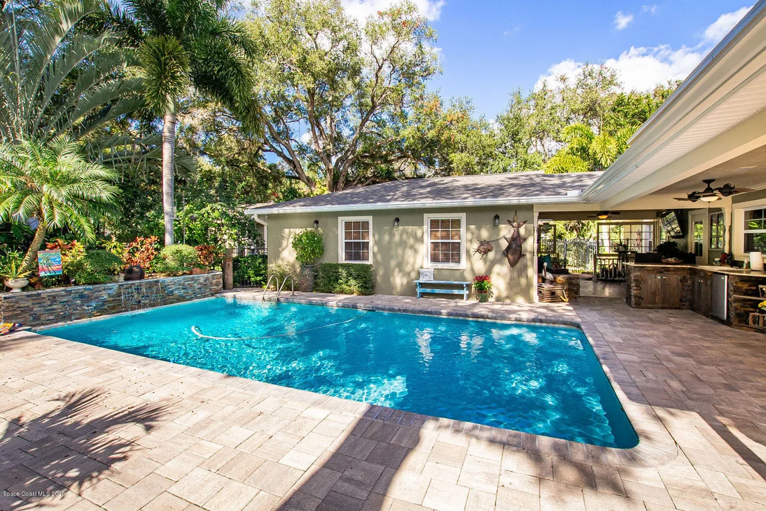 Photo of 1711 Rockledge Drive