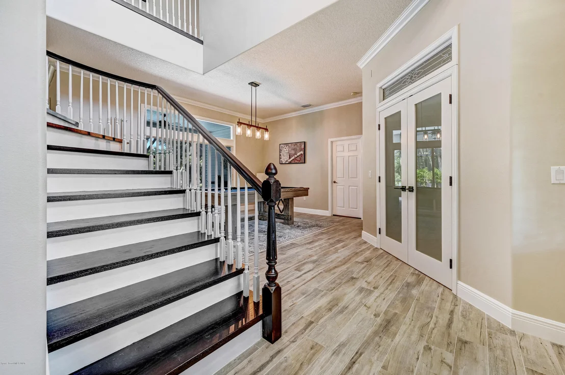 Photo of 120 Oyster Place