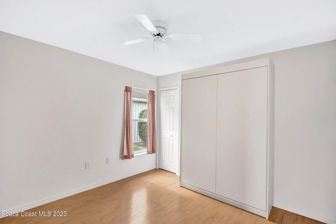 Photo of 958 Pine Creek Circle NE