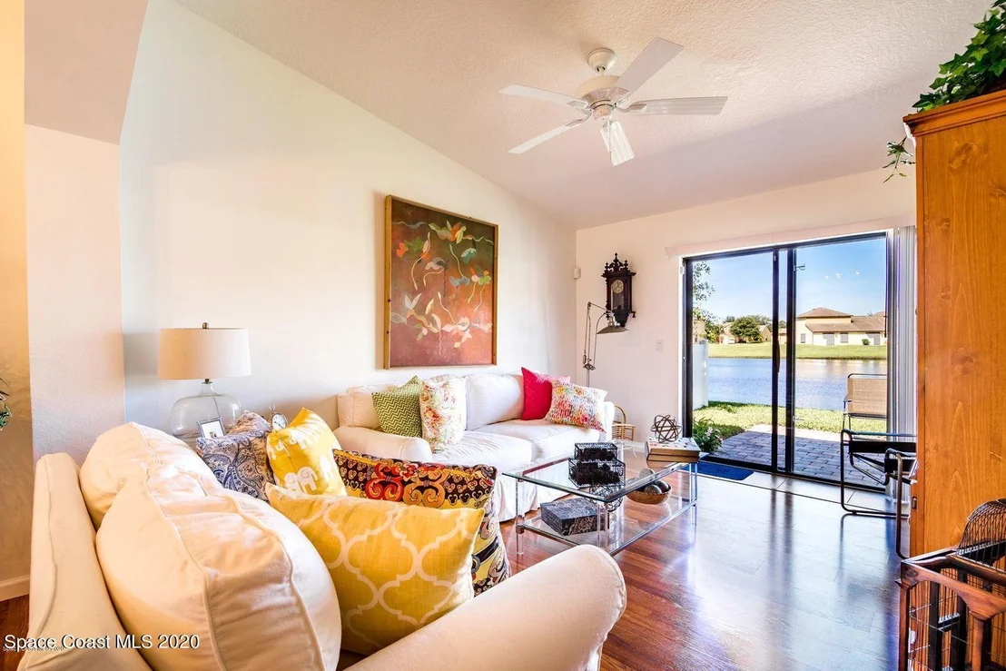 Photo of Unit 104 at 835 Luminary Circle