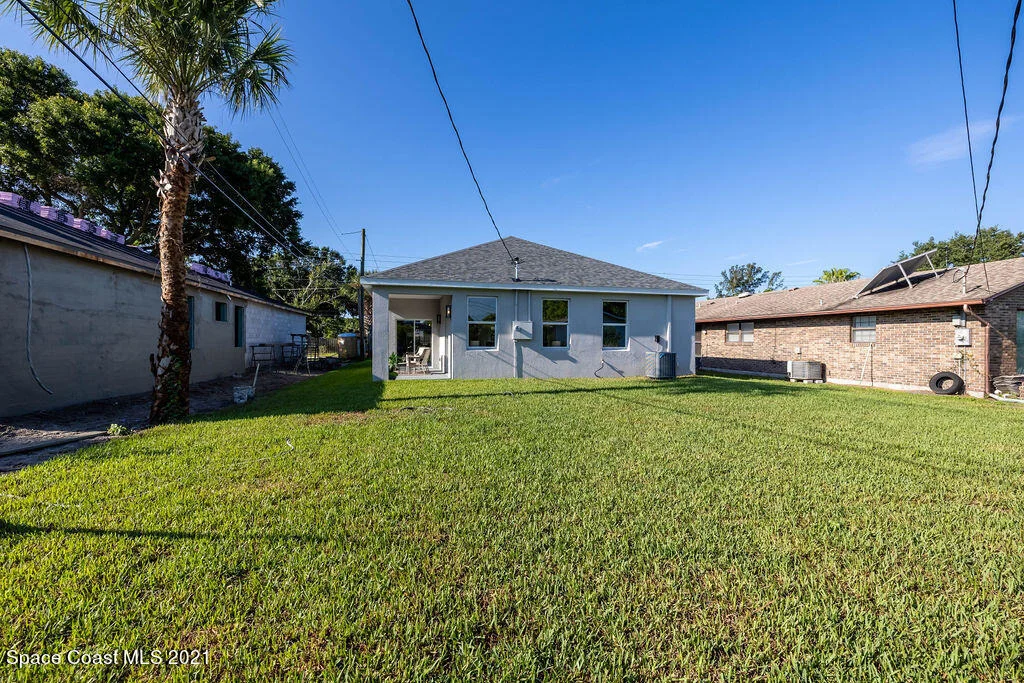 Photo of 130 W Fee Avenue